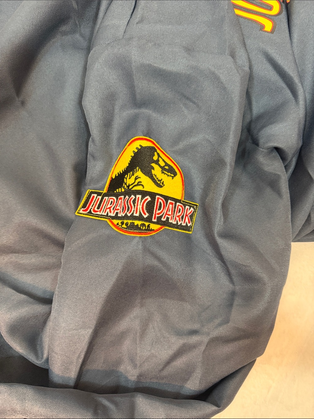 Jurassic Park- Park Ranger Costume - Picture 8 of 13